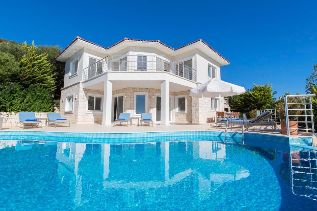 Iskenderun Villa Sleeps 10 With Pool And Air Con Yenikoy  Zewnętrze zdjęcie